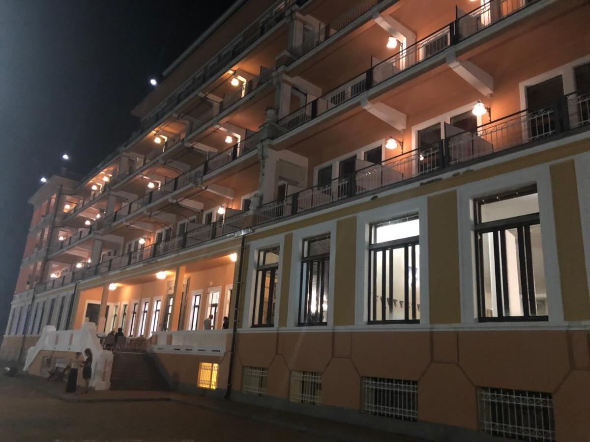 Pracatinat Hotel & Restaurant Fenestrelle Exterior photo